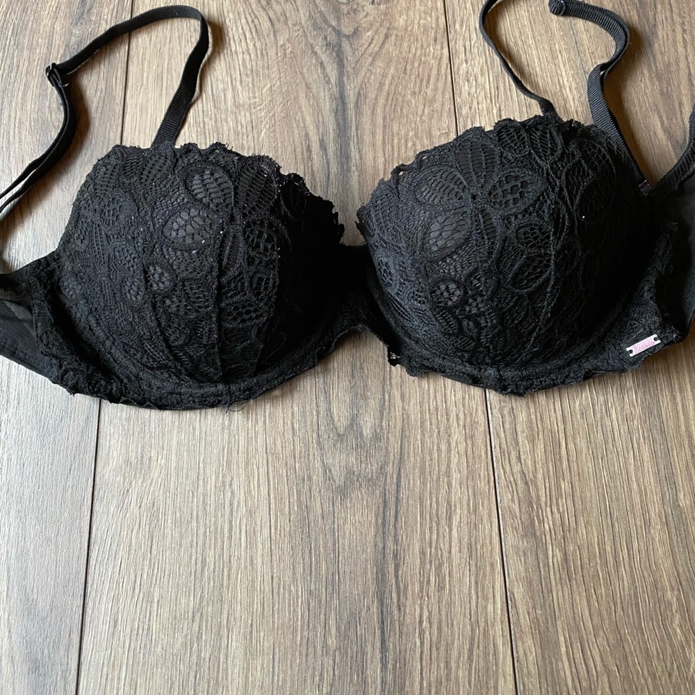 Victoria’s Secret push up bra